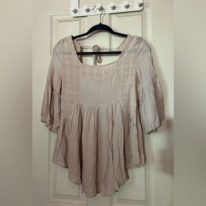 Women's Cream Top